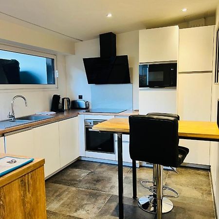 Le Saint Symphorien, Parking Gratuit Privee Apartment Vannes Exterior foto