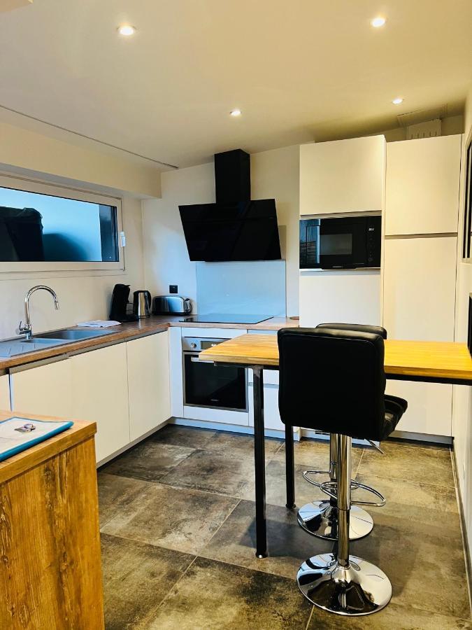 Le Saint Symphorien, Parking Gratuit Privee Apartment Vannes Exterior foto
